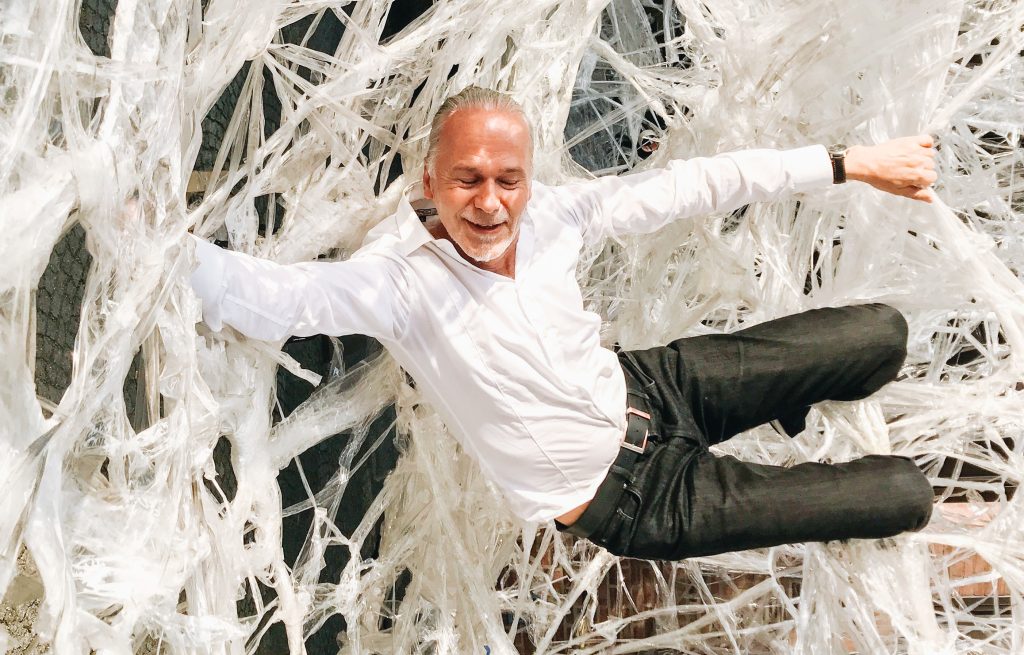 Robert Schleip entangled in fascia